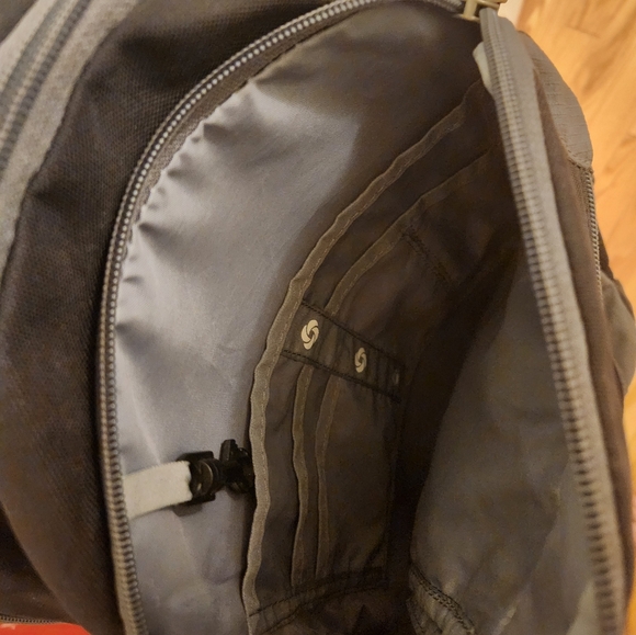 Samsonite Backpack - Picture 2 of 9
